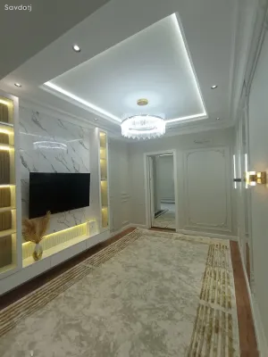 2-комн. квартира, 16 этаж, 84м², Фирдавси