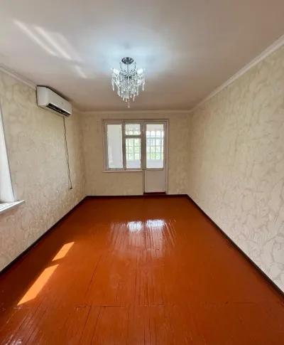 1-комн. квартира, 4 этаж, 40 м², 64мкр — миниатюра 1