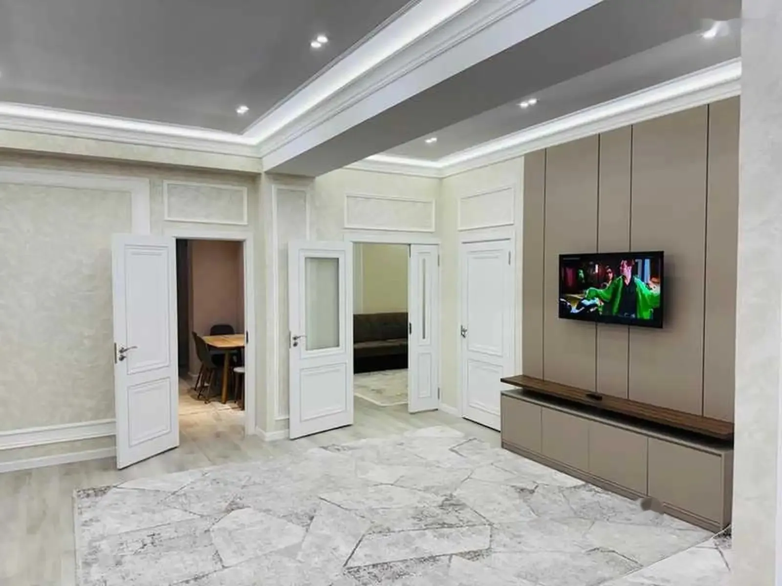 3-комн. квартира, 12 этаж, 110м², Сино, 112 мкр, дом Пайкар — миниатюра 1