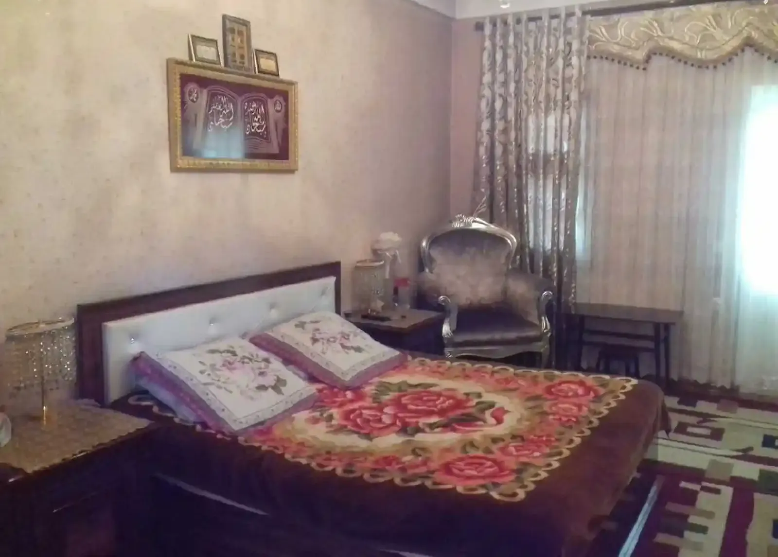 2-этажный, 8 комнатный дом, 300 м² м², 1-Роддом