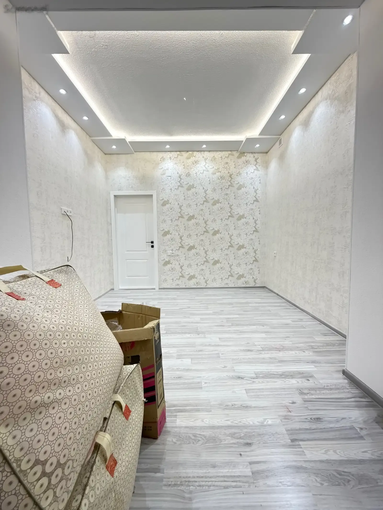 3-комн. квартира, 4 этаж, 89 м², 13 мкр — миниатюра 10