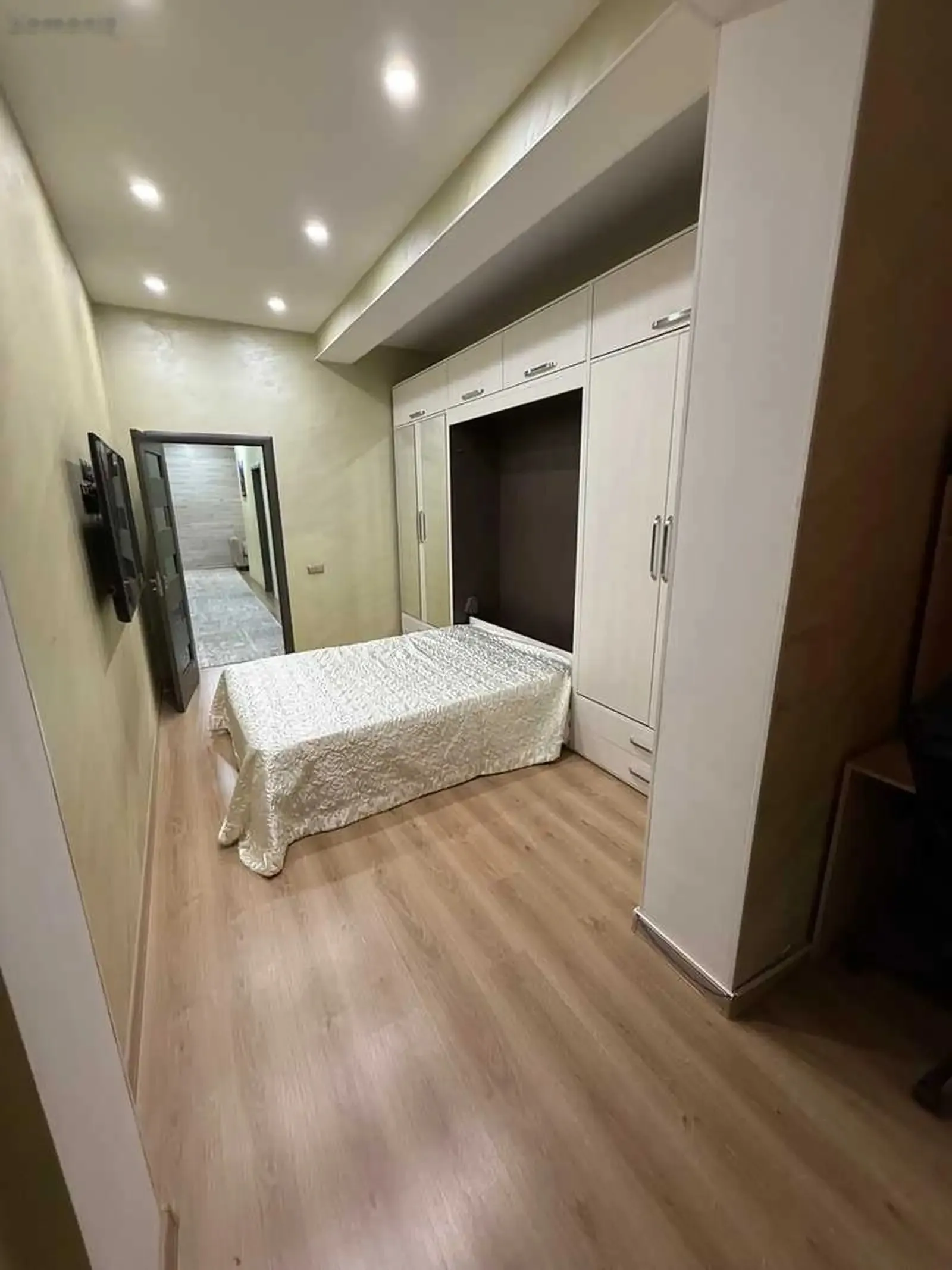 4-комн. квартира, 5 этаж, 115м², Сомони — миниатюра 11