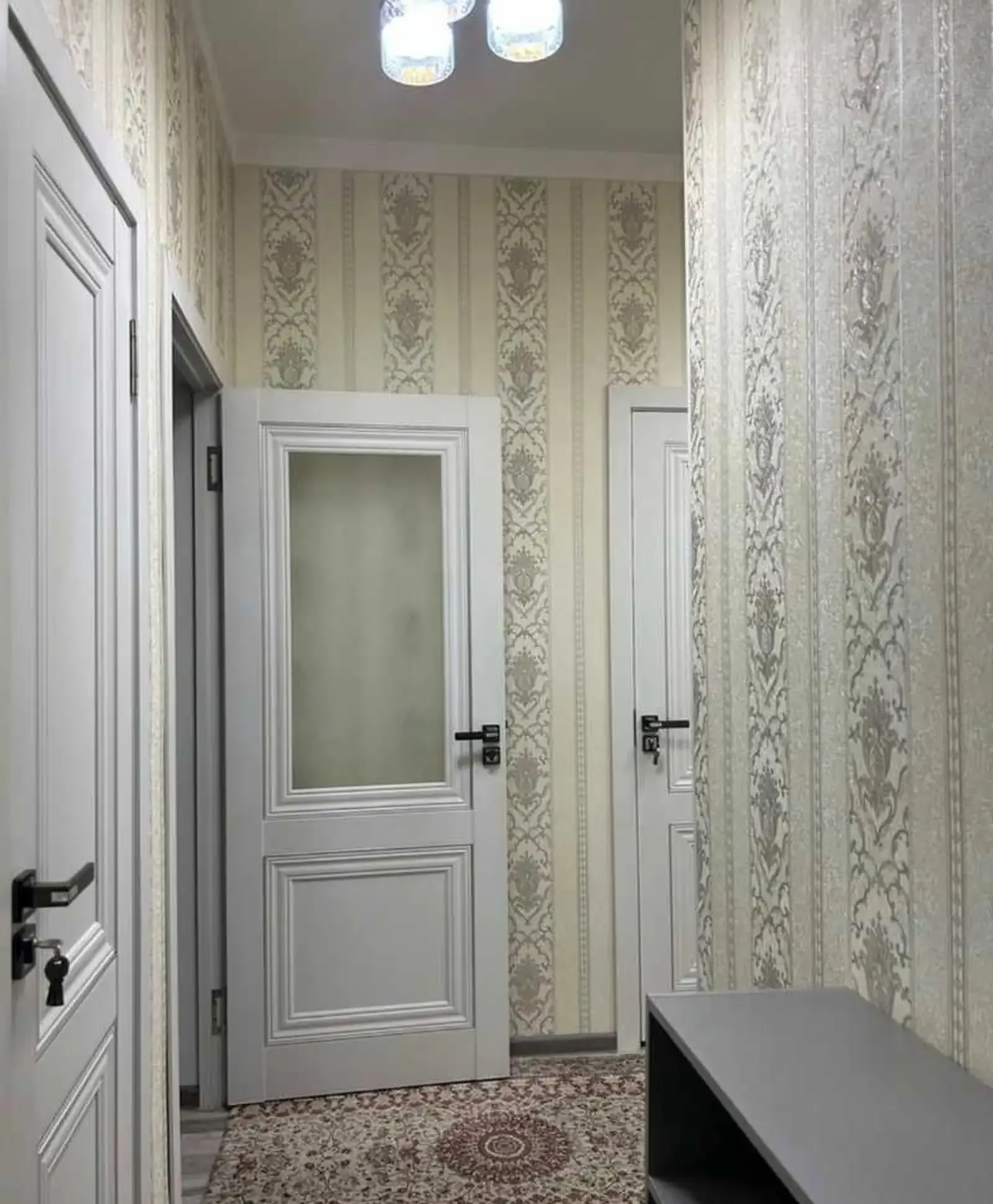 2-комн. квартира, 2 этаж, 75м², 46 мкр — миниатюра 2