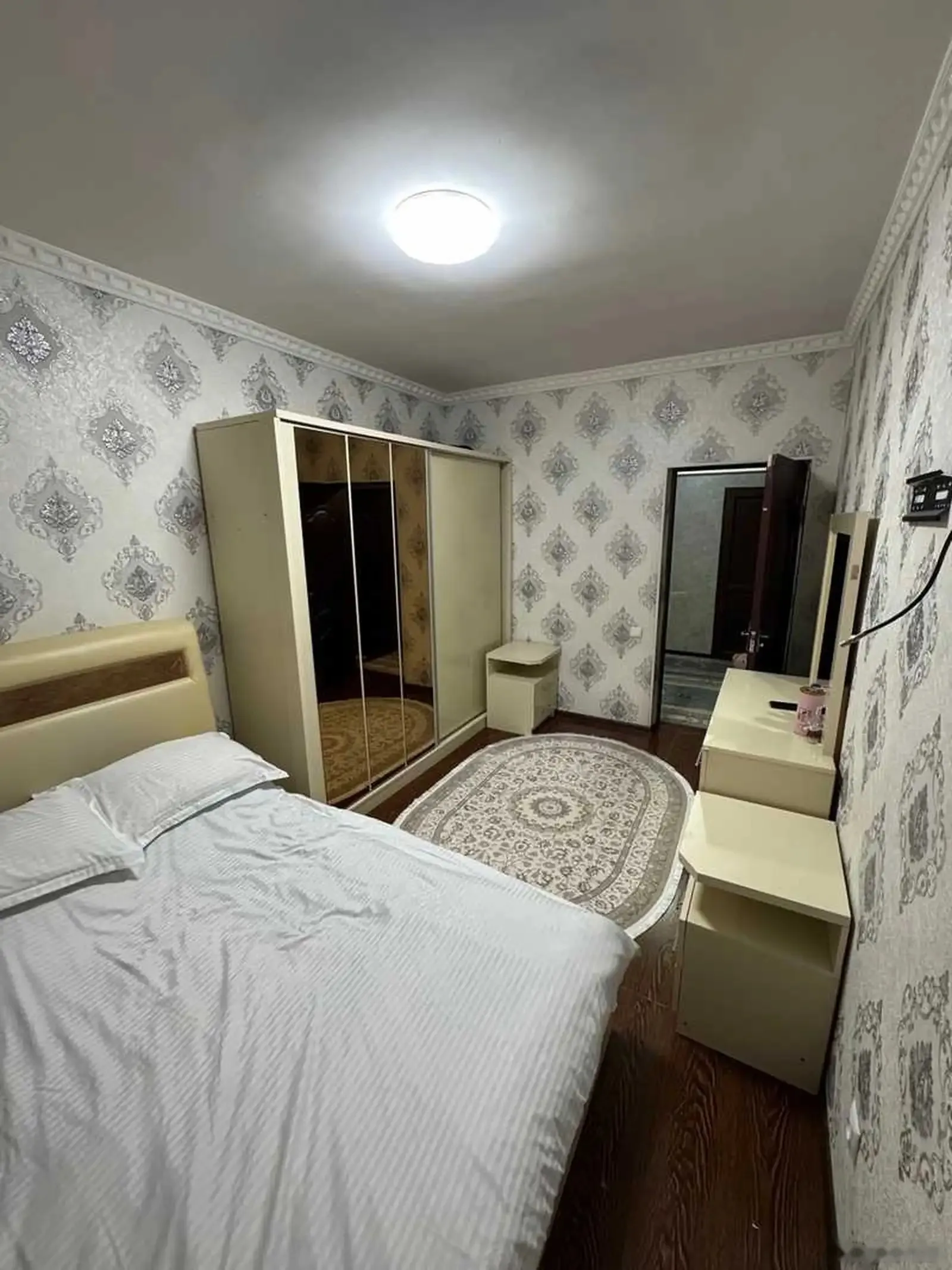 3-комн. квартира, 12 этаж, 78м², Гипрозем мойкаи — миниатюра 1