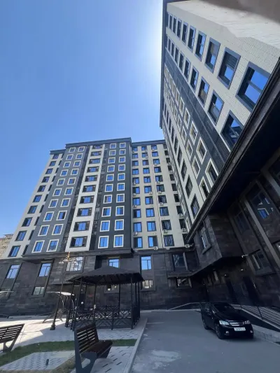 3-комн. квартира, 12 этаж, 76 м², Сино