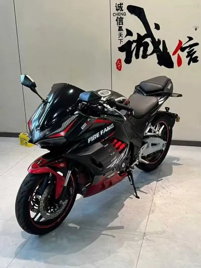 Мотоцикл Suzuki