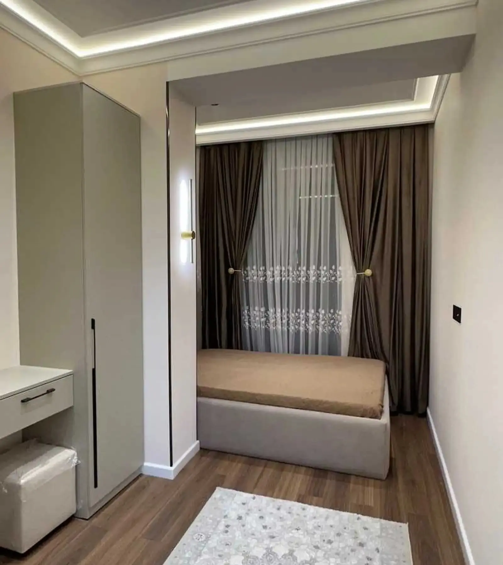 2-комн. квартира, 12 этаж, 62м², Славянский университет — миниатюра 1