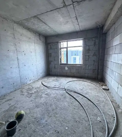 3-комн. квартира, 4 этаж, 112 м², И.Сомони — миниатюра 1