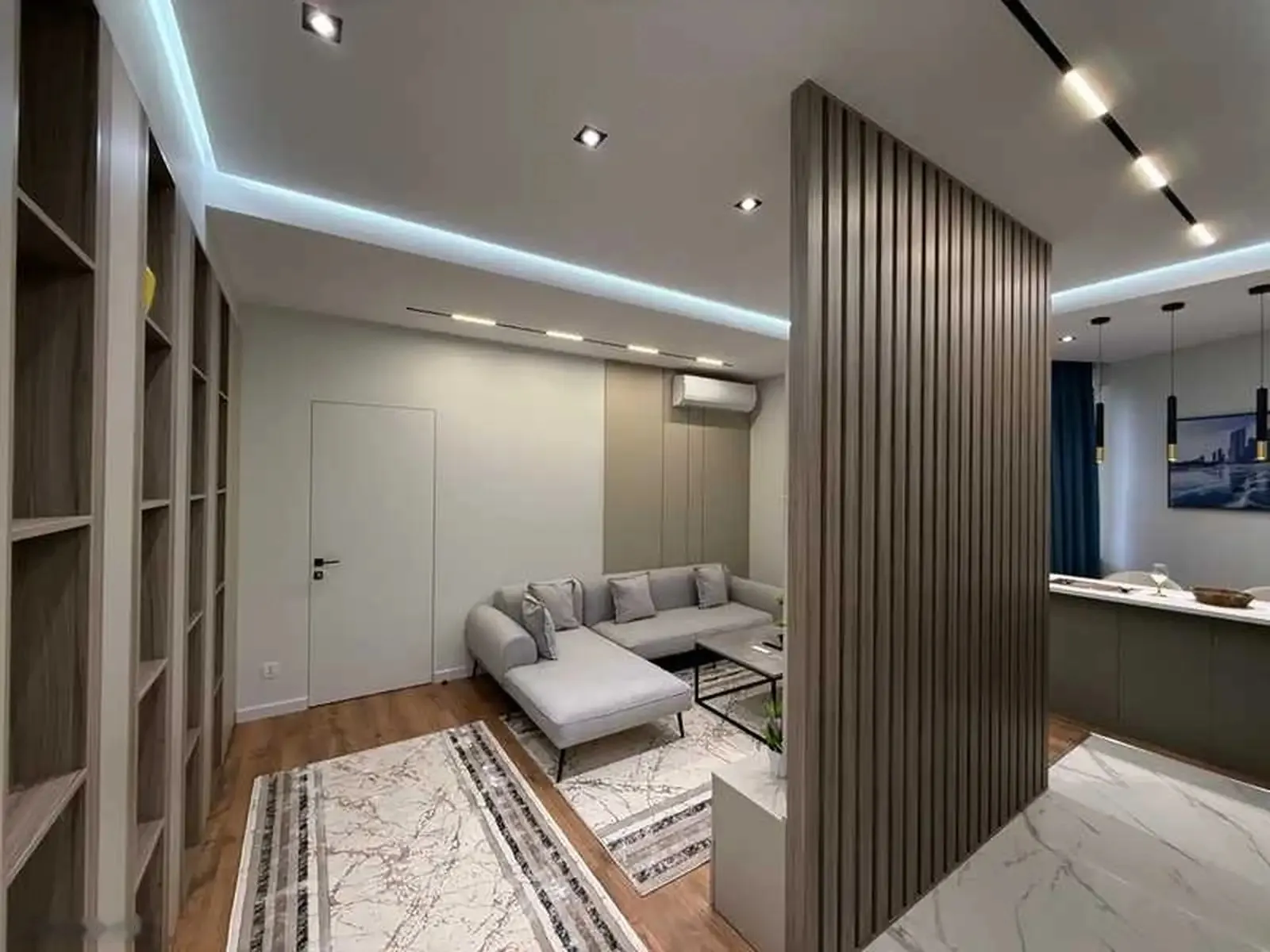 2-комн. квартира, 11 этаж, 77м², Овир