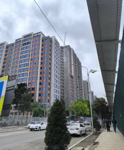 1-комн. квартира, 15 этаж, 76 м², И Сомони — миниатюра 1