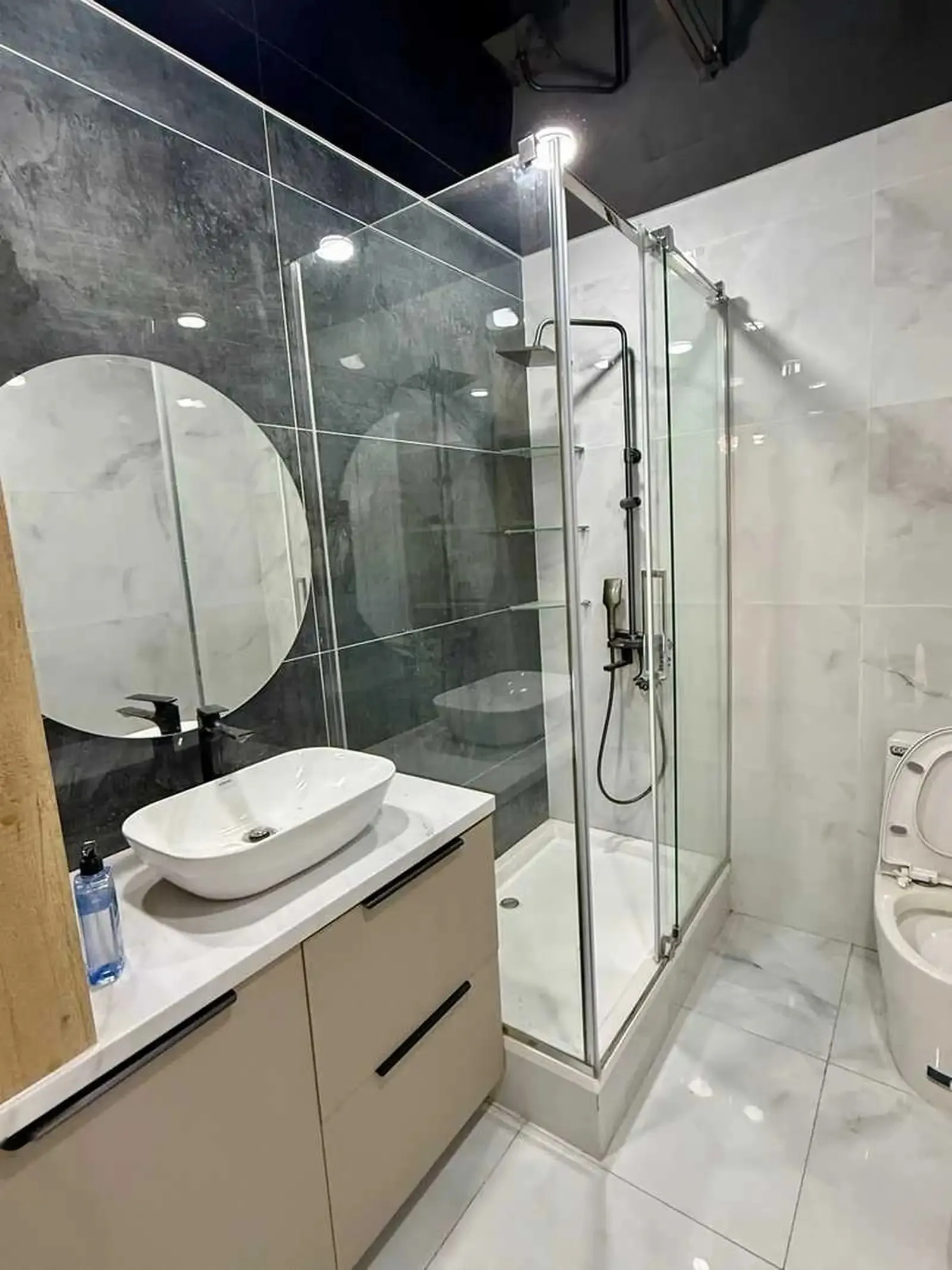 3-комн. квартира, 15 этаж, 118м², Сомони Ёкут — миниатюра 7