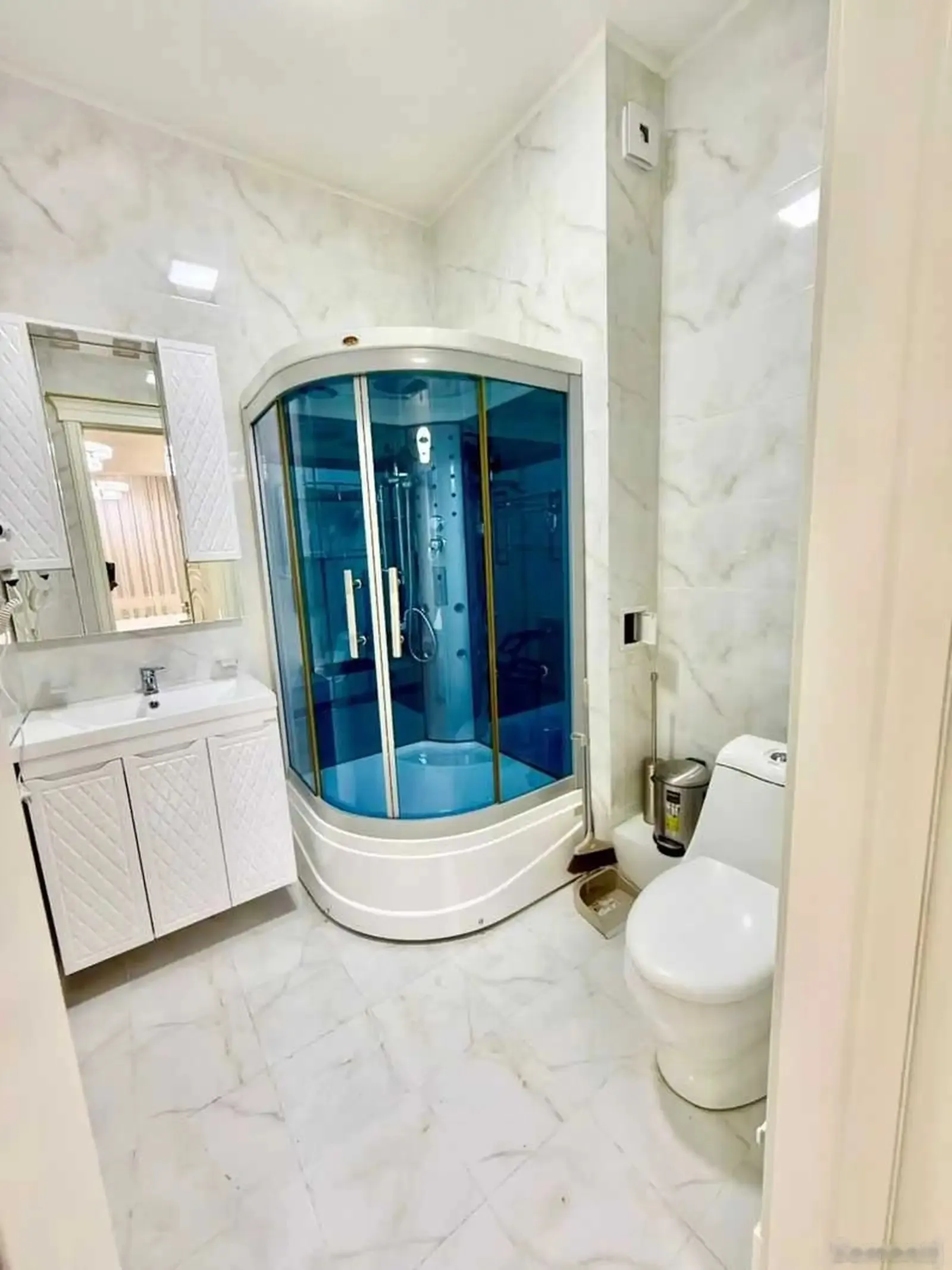 3-комн. квартира, 10 этаж, 103м², цум доми Шох палас