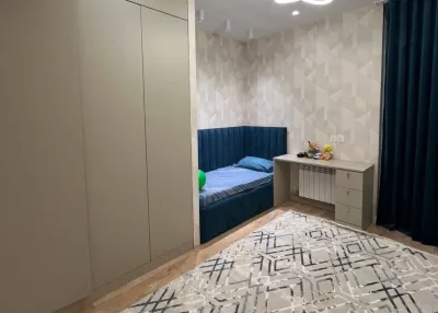 4-комн. квартира, 16 этаж, 108 м², Гостиница Фирдавси — миниатюра 3