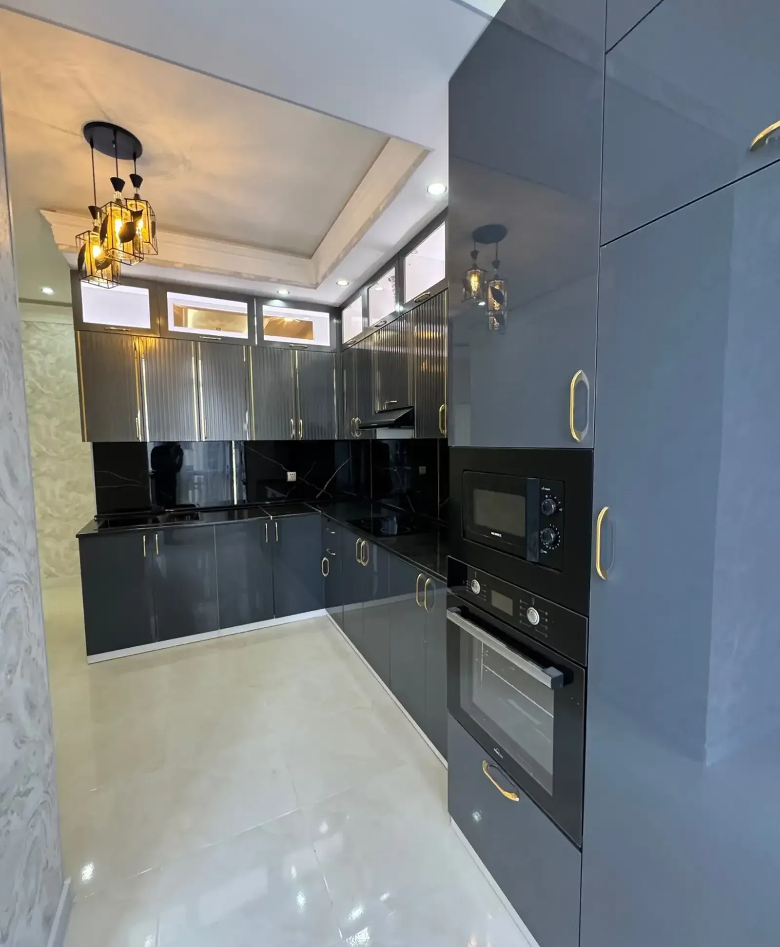 3-комн. квартира, 5 этаж, 120м², Овир, И. Сомони