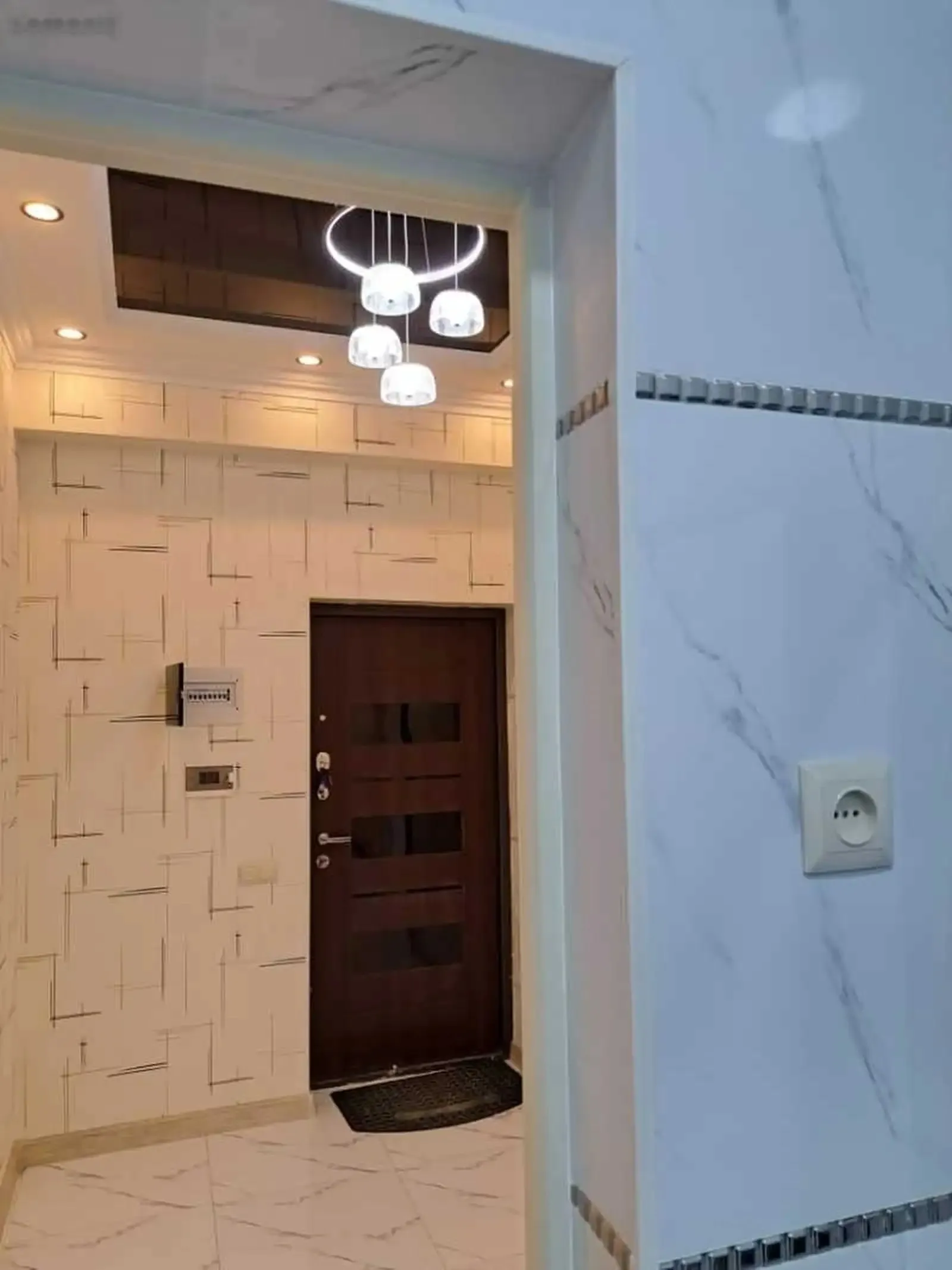 3-комн. квартира, 3 этаж, 60м², Зарафшон, доми нок