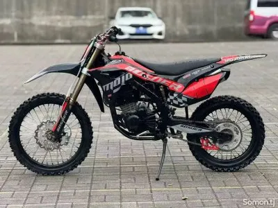 Горный мотоцикл 250 куба — миниатюра 3