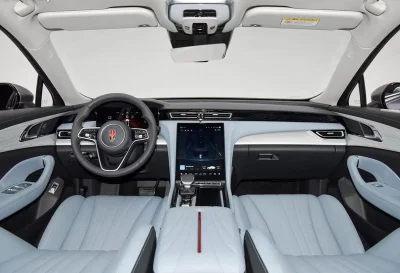 Hongqi H5, 2025