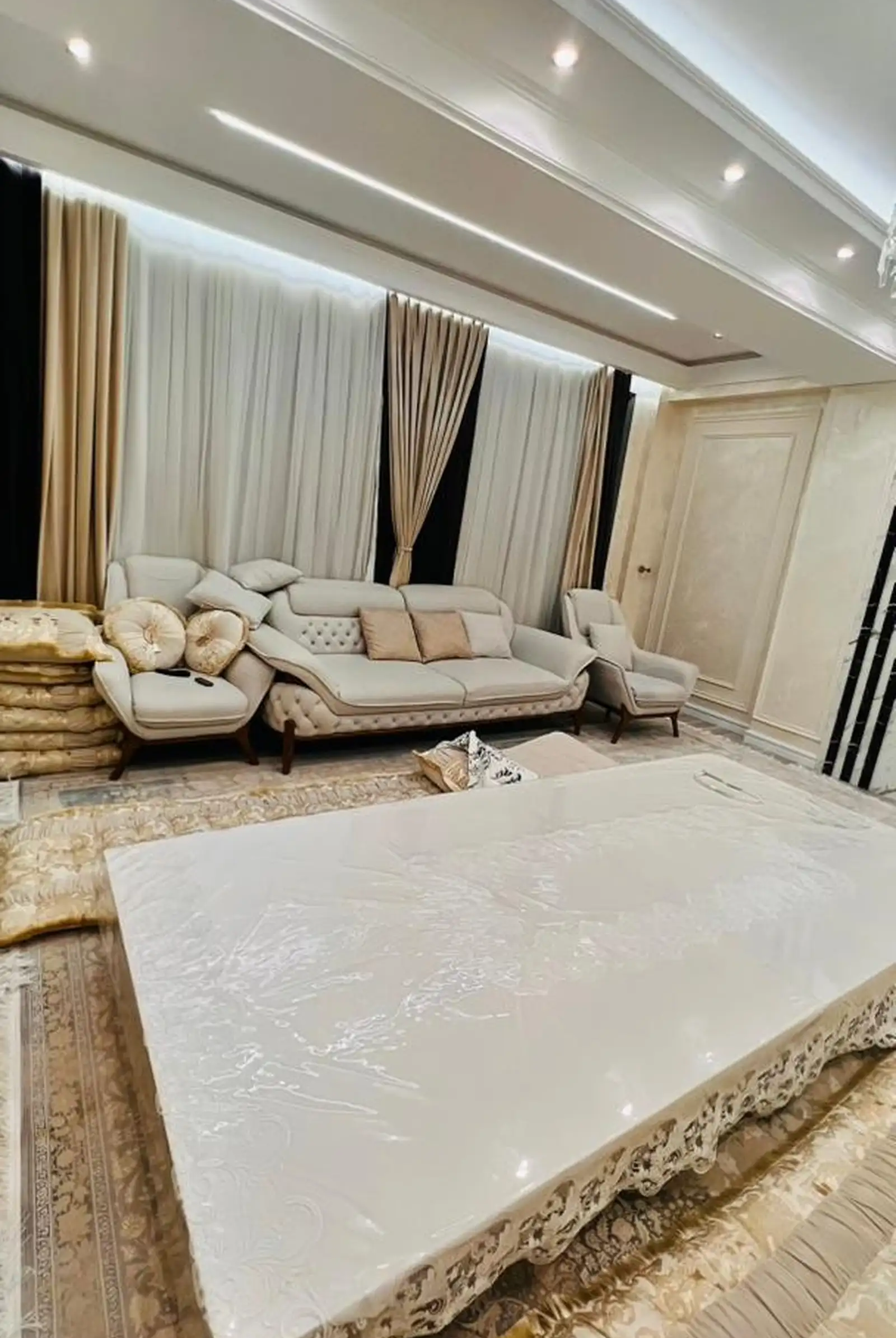3-комн. квартира, 4 этаж, 140м², Шохмансур ру баруи Зелёный бозор доми Валберис Наздикии Садбарг — миниатюра 3