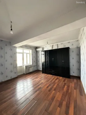 1-комн. квартира, 4 этаж, 54 м², 46й Микрорайон, Улица Сохили, Автосалон BMW, Район Фирдавси
