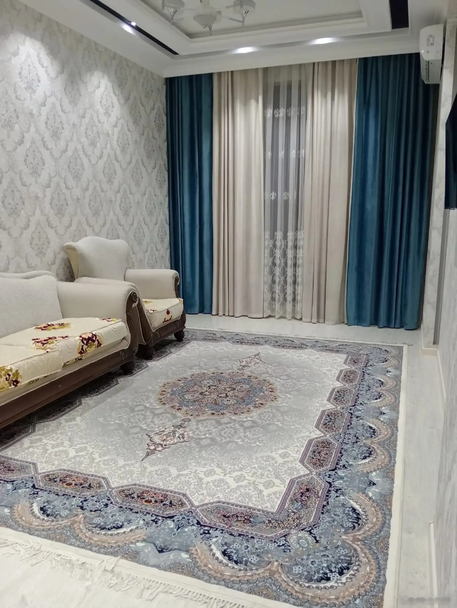 2-комн. квартира, 9 этаж, 90м², бари парламент — миниатюра 1