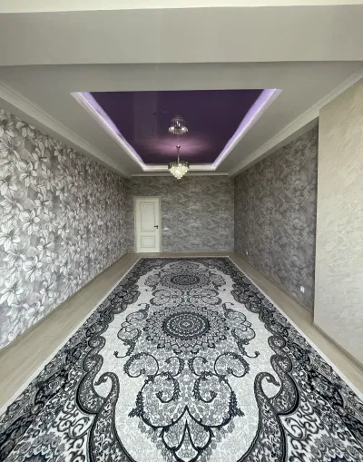 2-комн. квартира, 10 этаж, 84 м², 8 мкр — миниатюра 2