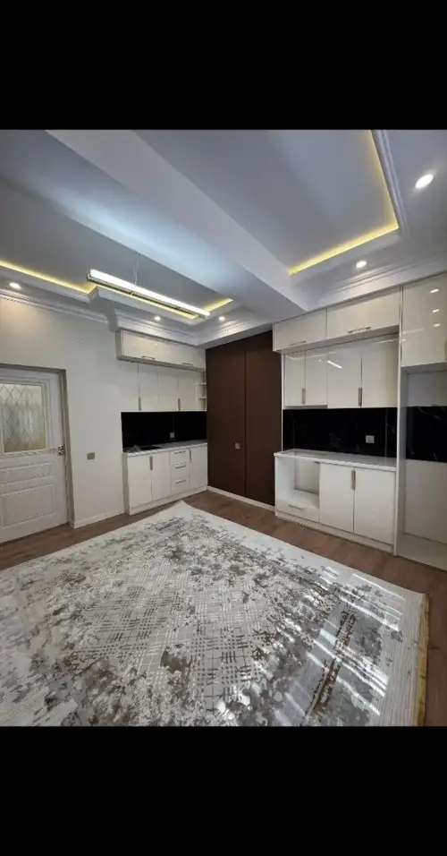 3-комн. квартира, 4 этаж, 93 м², Фирдавси — миниатюра 9