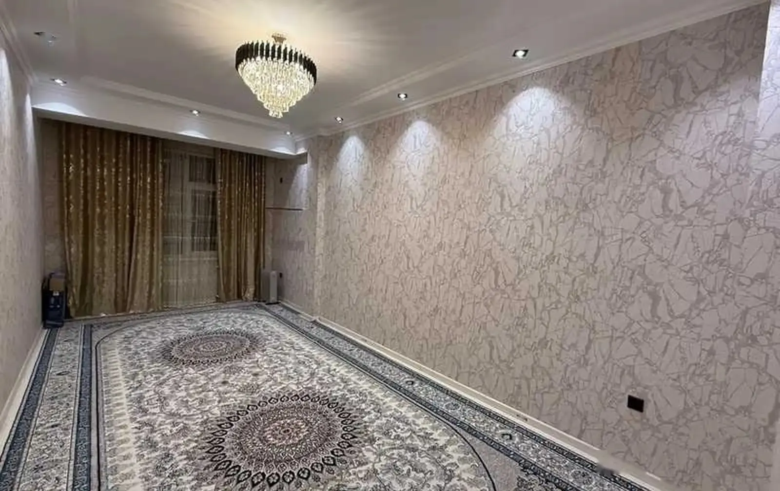 3-комн. квартира, 5 этаж, 90м², Фирдавси — миниатюра 9