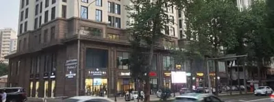 3-комн. квартира, 17 этаж, 89 м², Сомони — миниатюра 1