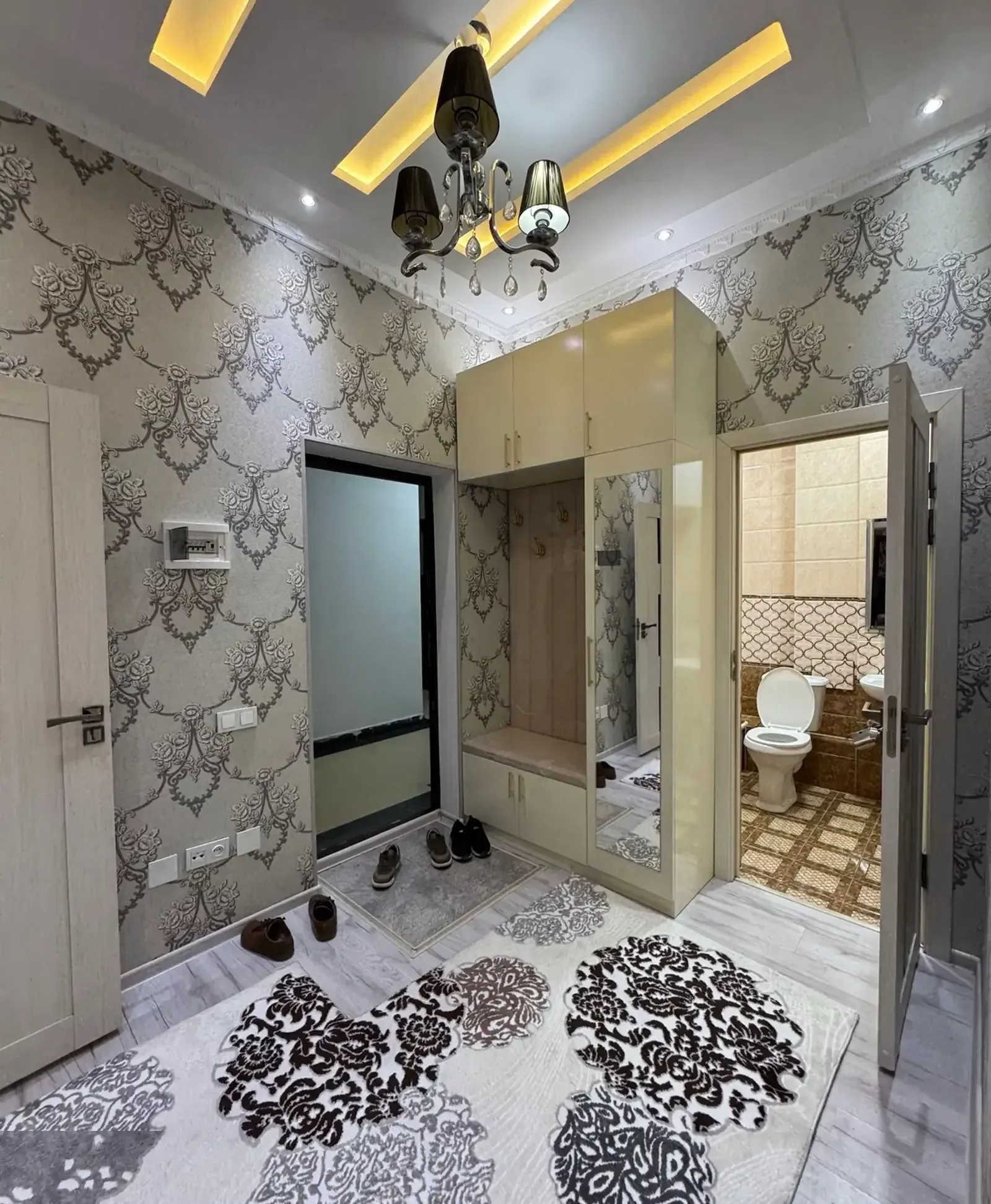 2-комн. квартира, 9 этаж, 55м², Гранд Отель, Овир