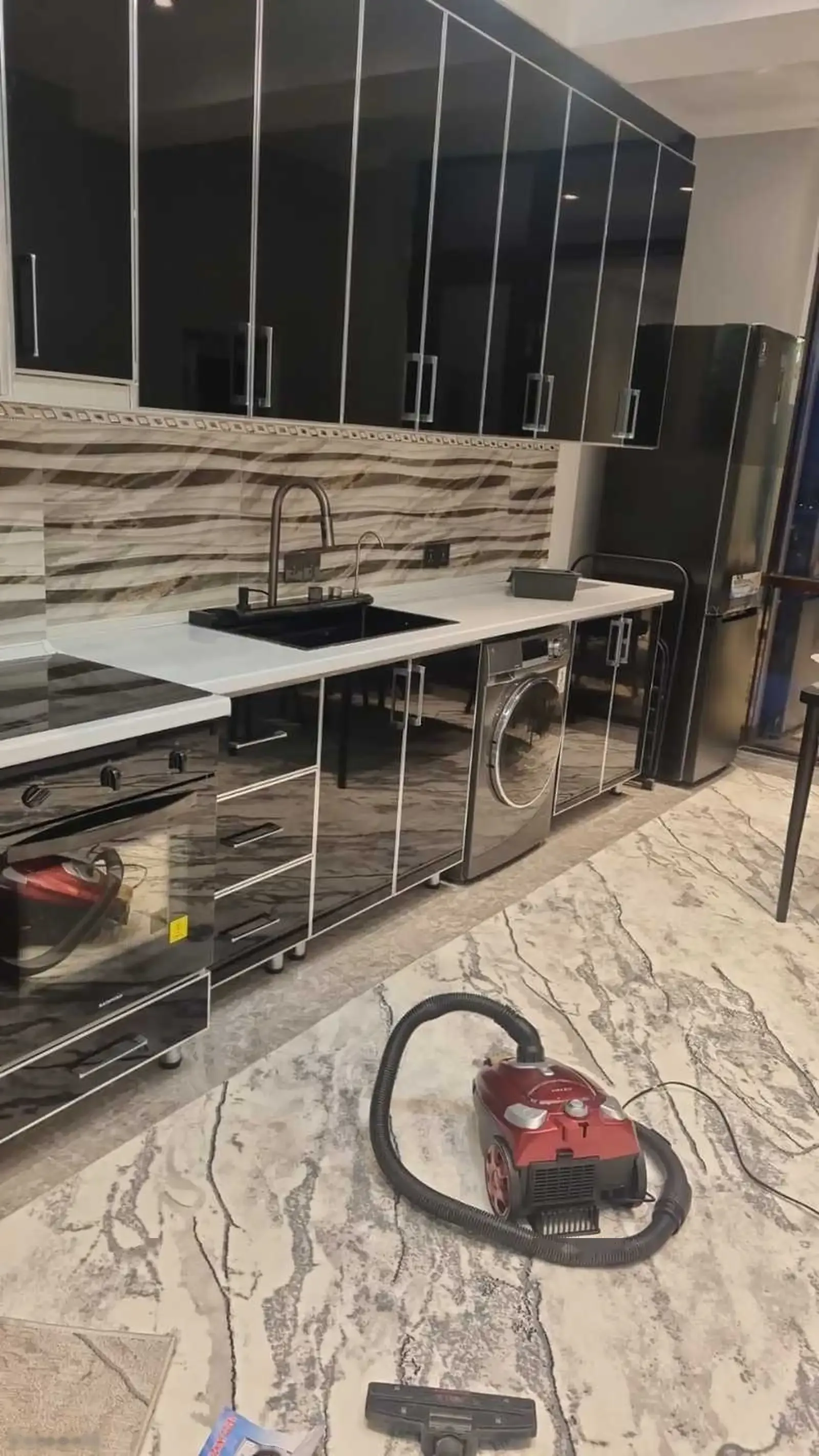 3-комн. квартира, 12 этаж, 121м², Спартак, Шохтемур — миниатюра 8