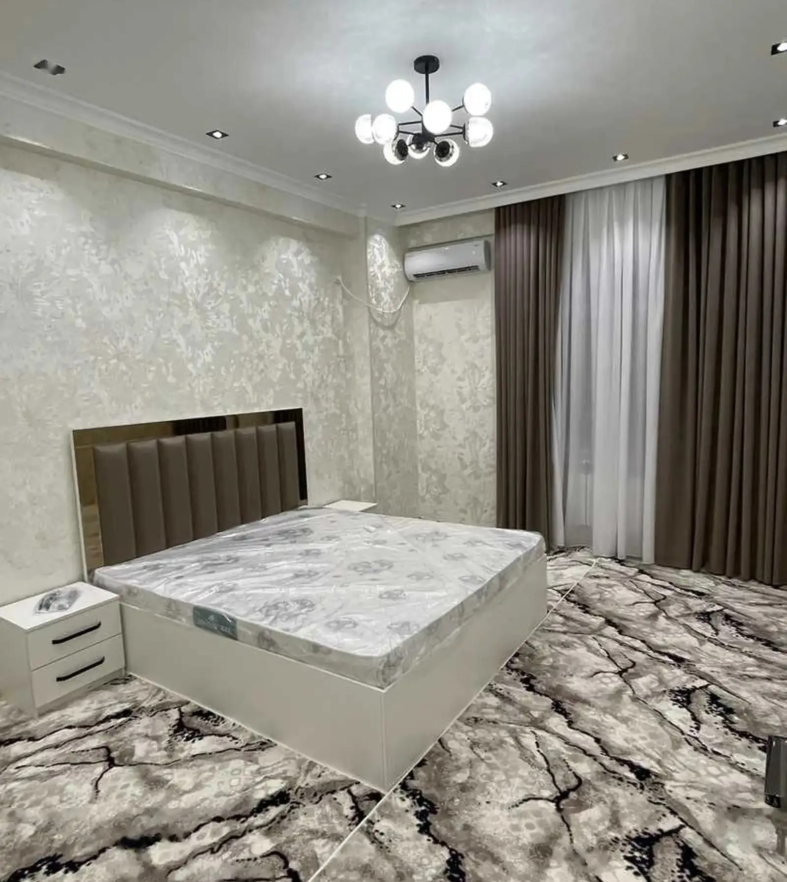 2-комн. квартира, 4 этаж, 70м², Фирдавси — миниатюра 1