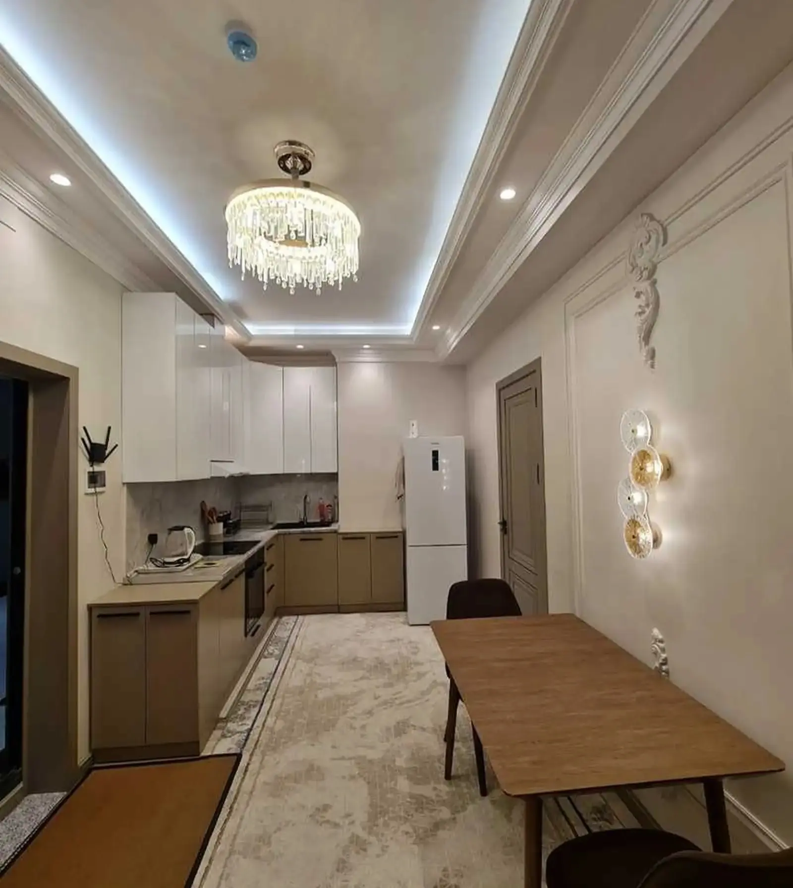 3-комн. квартира, 15 этаж, 93м², Центр — миниатюра 6