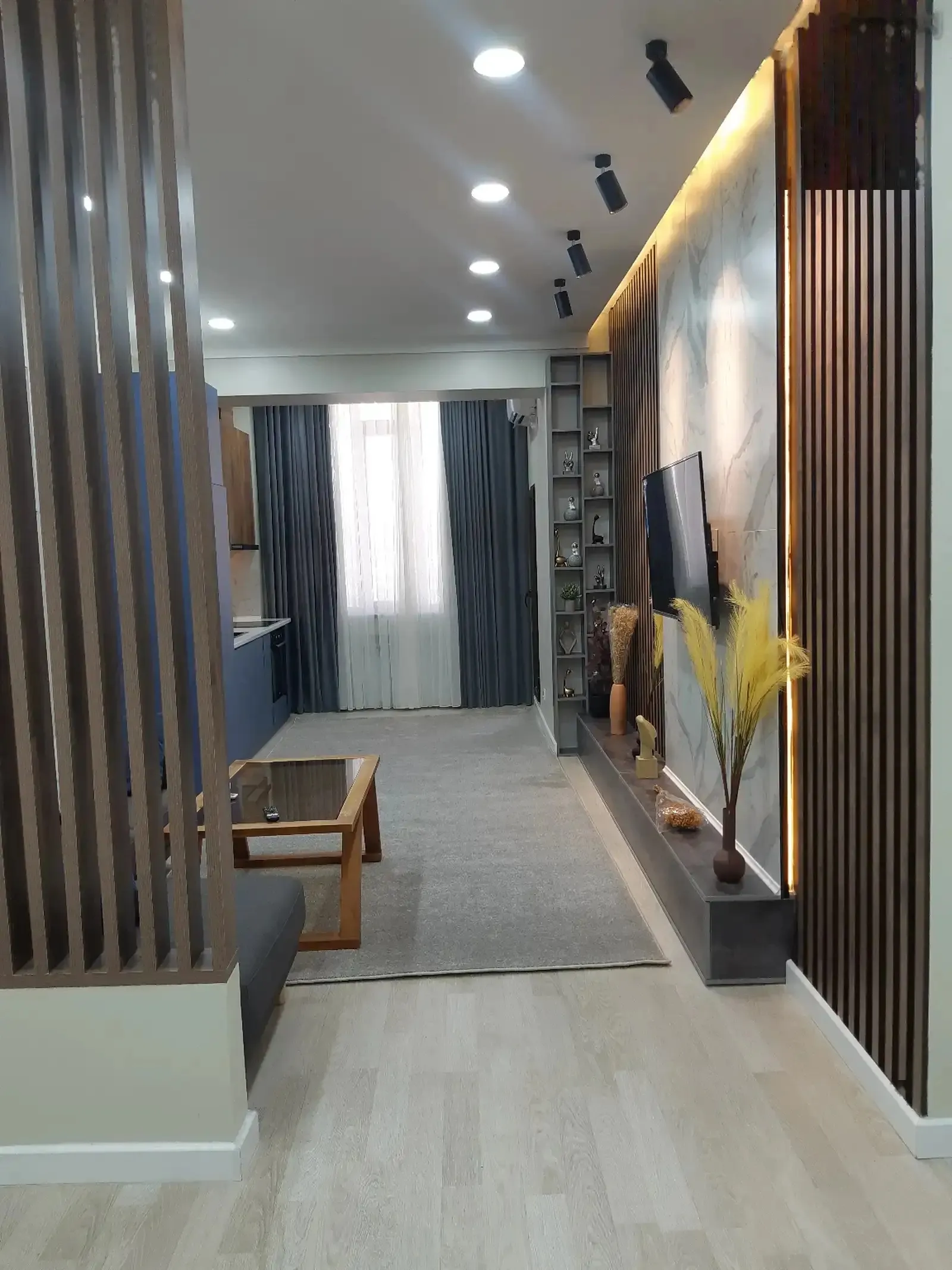 1-комн. квартира, 16 этаж, 68 м², Айни, Созидания, дом Бахт — миниатюра 2