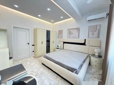 2-комн. квартира, 10 этаж, 58 м², 12 мкр — миниатюра 4