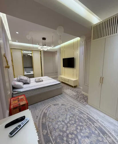 3-комн. квартира, 9 этаж, 100м², Садриддин Айни — миниатюра 1