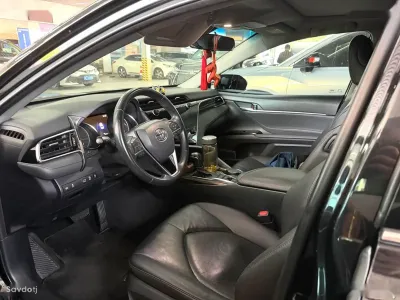Toyota Camry, 2019