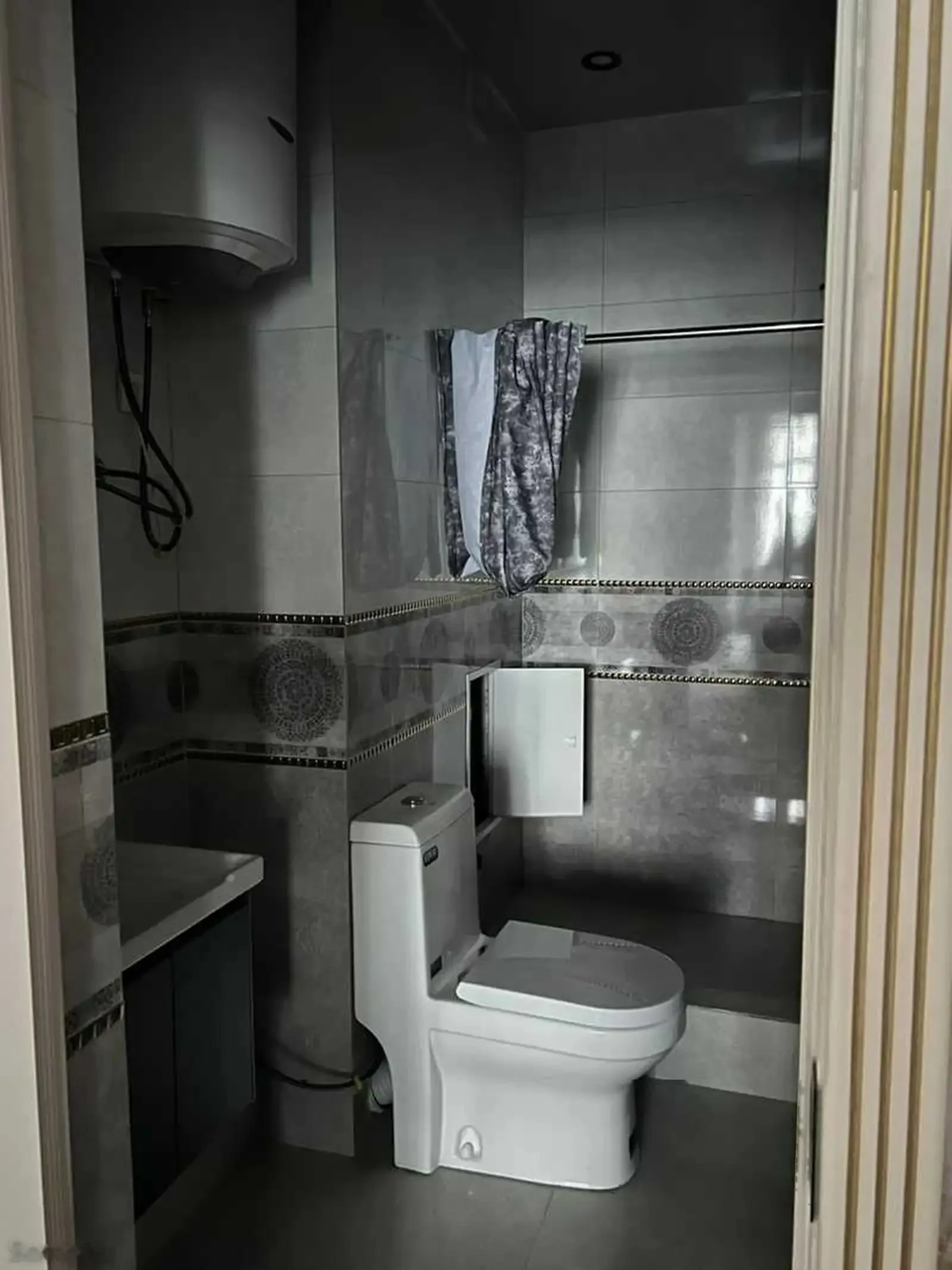 2-комн. квартира, 8 этаж, 92м², Гардиши фурудгох — миниатюра 9