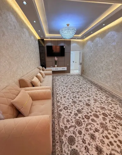 3-комн. квартира, 4 этаж, 106 м², Казокон,рубаруи курутобхонаи Нур — миниатюра 1