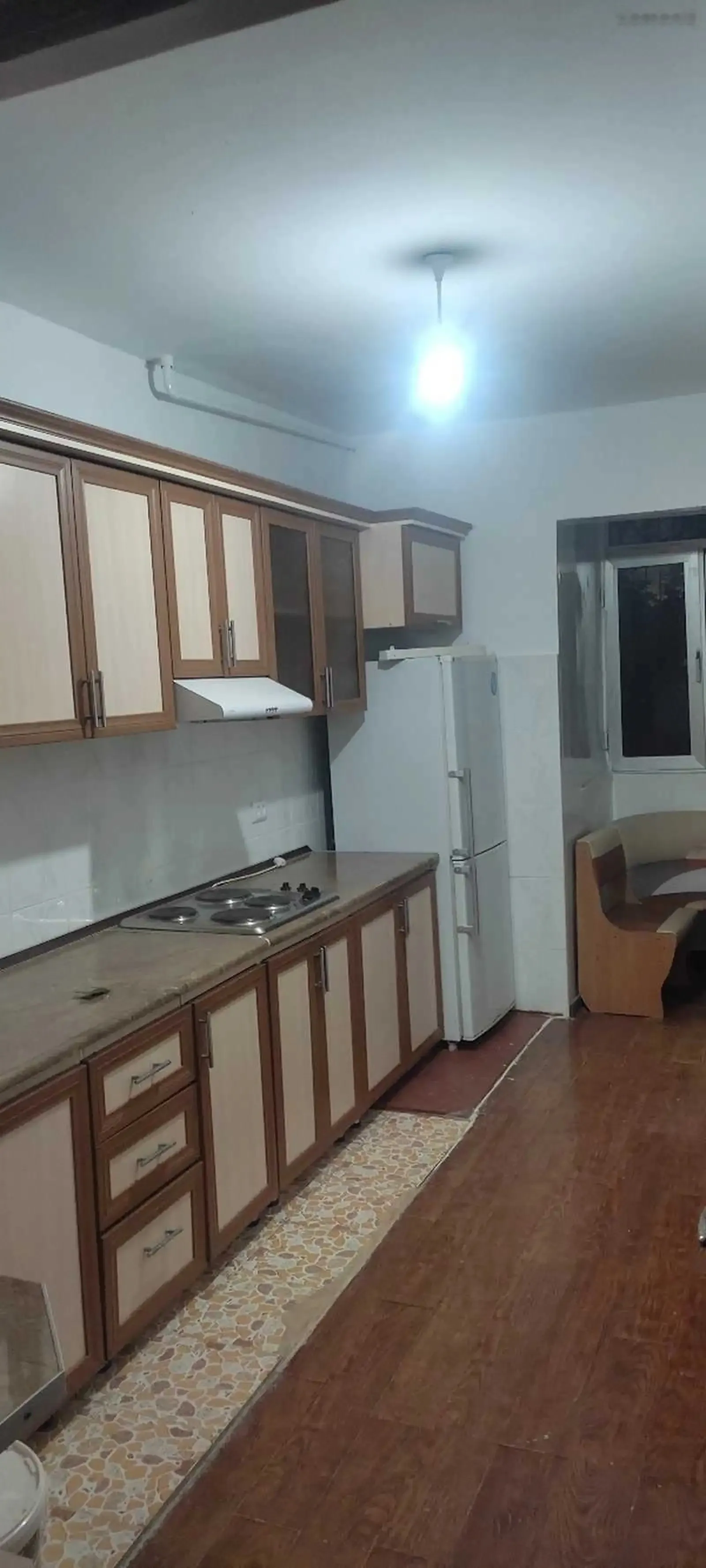 3-комн. квартира, 1 этаж, 70м², Сино