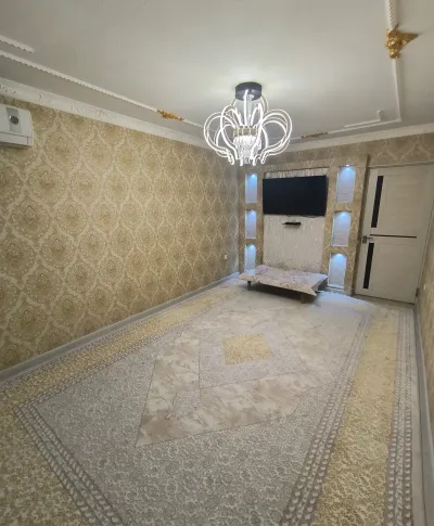 3-комн. квартира, 4 этаж, 58 м², Сино 101мкр — миниатюра 2