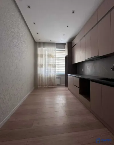 3-комн. квартира, 10 этаж, 92 м², Сино, 104 мкр — миниатюра 2