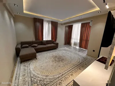 3-комн. квартира, 2 этаж, 80м², Сино