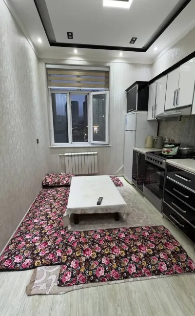 2-комн. квартира, 3 этаж, 80 м², Сино 102мкр — миниатюра 6