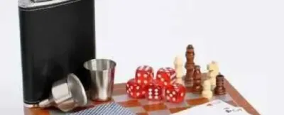 Набор 6в1, фляжка, рюмка, воронка, кубики 5 шт, карты, шахматы