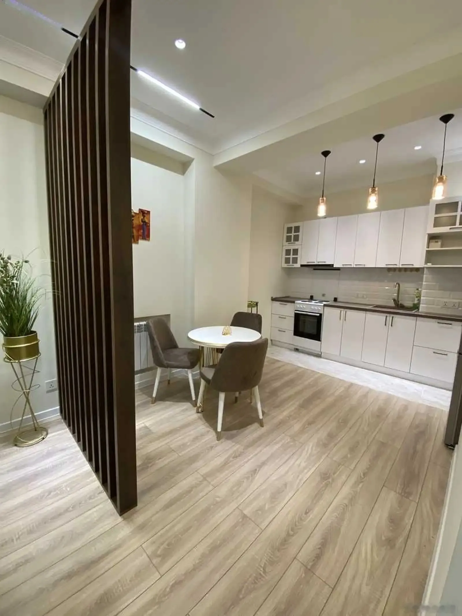 1-комн. квартира, 14 этаж, 60 м², Танка УВД — миниатюра 5