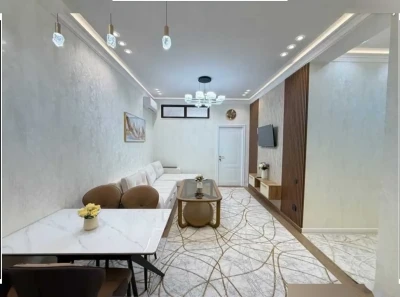 2-комн. квартира, 8 этаж, 43 м², 18 мкр — миниатюра 3