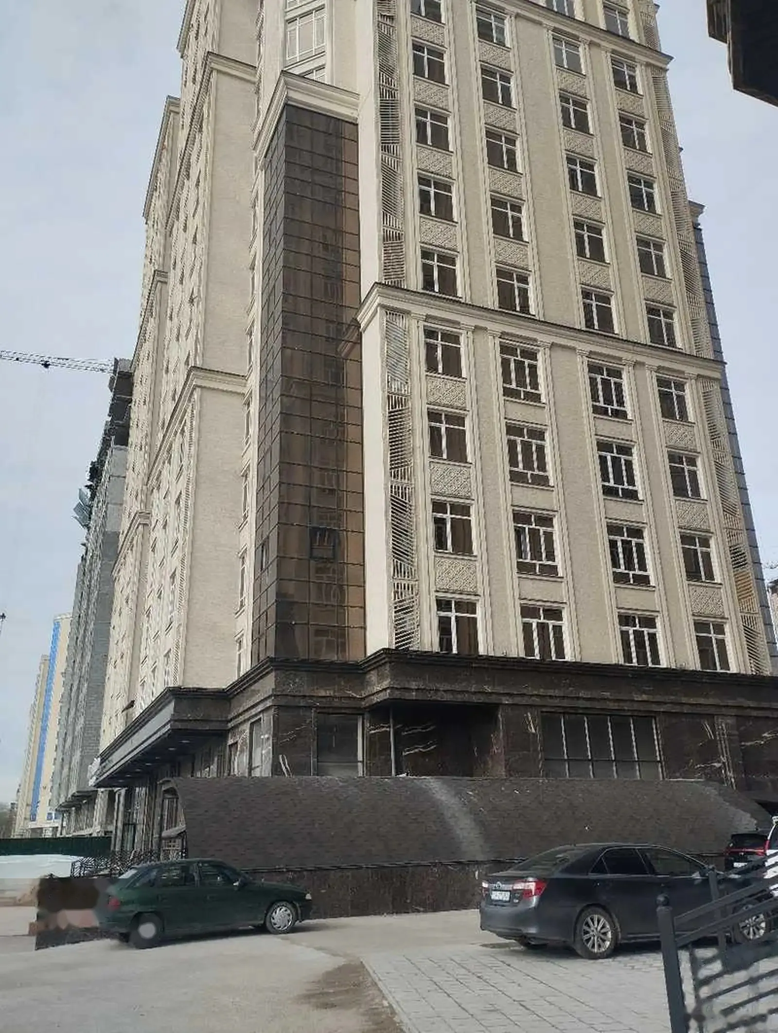 3-комн. квартира, 12 этаж, 85м², 82 мкр — миниатюра 1
