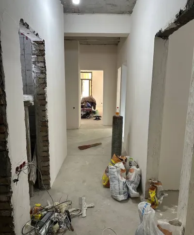3-комн. квартира, 4 этаж, 80 м², Кольцевой профсоюз — миниатюра 1