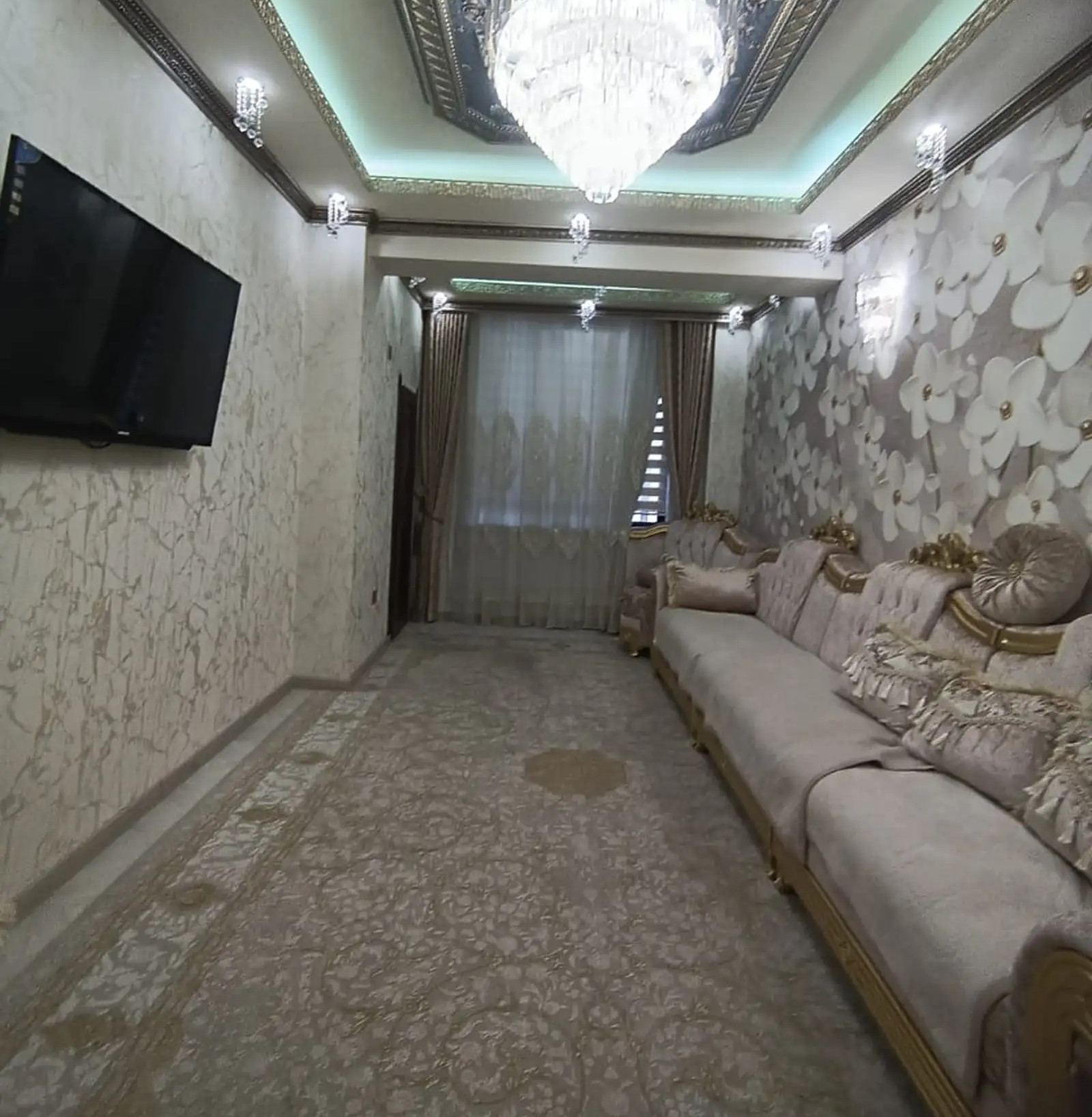 4-комн. квартира, 10 этаж, 120м², Шохмансур бари Пайкар Созидания ру баруи Гостиница Хилтон
