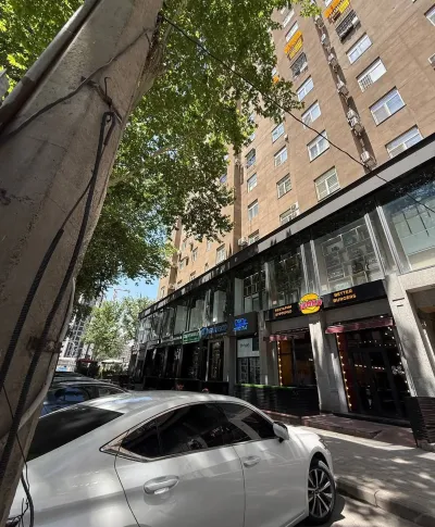 2-комн. квартира, 19 этаж, 49 м², Исмоили Сомони, Альфемо — миниатюра 3